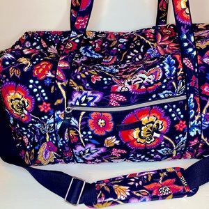 VERA BRADLEY Large Travel Duffel Bag in Recycled Cotton ♻️